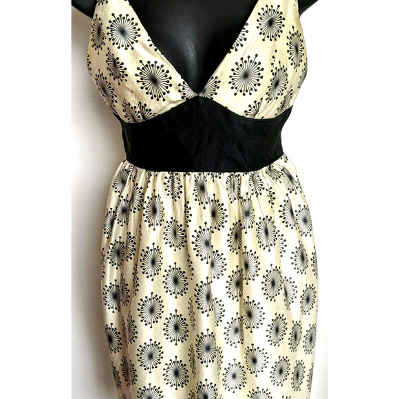 An Original Milly Ivory/Black Halter Dress Mini - Picture 2 of 10